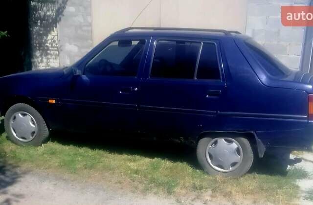 Синий ЗАЗ 1103 Славута, объемом двигателя 1.2 л и пробегом 174 тыс. км за 1300 $, фото 2 на Automoto.ua