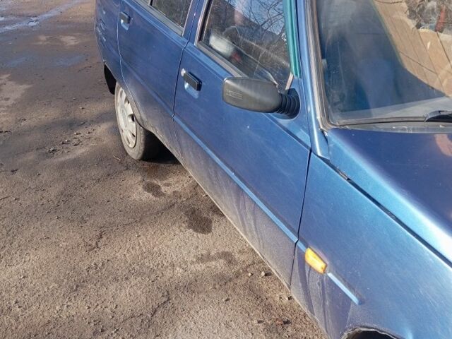 Синій ЗАЗ 1103 Славута, об'ємом двигуна 1 л та пробігом 150 тис. км за 800 $, фото 5 на Automoto.ua