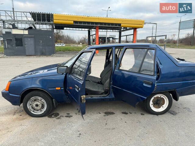 Синий ЗАЗ 1103 Славута, объемом двигателя 1.2 л и пробегом 100 тыс. км за 1200 $, фото 7 на Automoto.ua