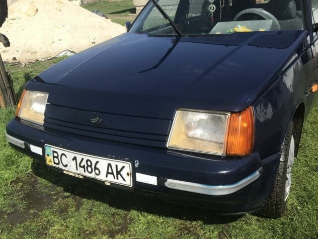 Синий ЗАЗ 1103 Славута, объемом двигателя 1.2 л и пробегом 205 тыс. км за 714 $, фото 3 на Automoto.ua