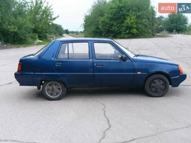 Синій ЗАЗ 1103 Славута, об'ємом двигуна 1.2 л та пробігом 49 тис. км за 1350 $, фото 8 на Automoto.ua