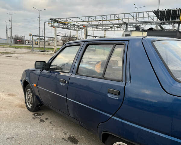 Синий ЗАЗ 1103 Славута, объемом двигателя 1.2 л и пробегом 100 тыс. км за 1200 $, фото 4 на Automoto.ua