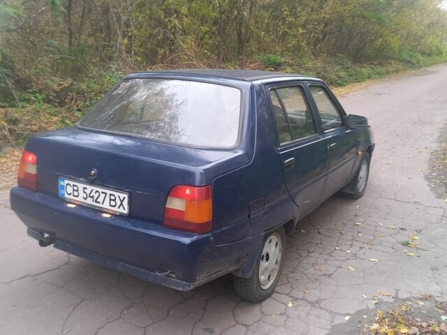 Синий ЗАЗ 1103 Славута, объемом двигателя 1.2 л и пробегом 150 тыс. км за 800 $, фото 5 на Automoto.ua