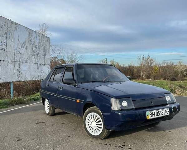 Синій ЗАЗ 1103 Славута, об'ємом двигуна 1.2 л та пробігом 70 тис. км за 1072 $, фото 7 на Automoto.ua