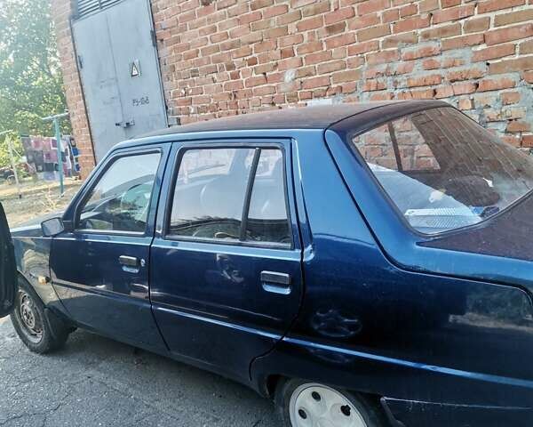 Синий ЗАЗ 1103 Славута, объемом двигателя 1.2 л и пробегом 27 тыс. км за 1600 $, фото 3 на Automoto.ua