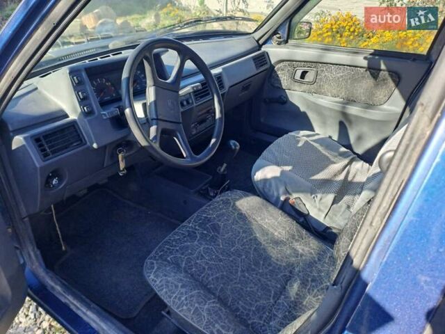 Синій ЗАЗ 1103 Славута, об'ємом двигуна 1.2 л та пробігом 222 тис. км за 800 $, фото 4 на Automoto.ua