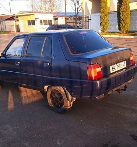 Синій ЗАЗ 1103 Славута, об'ємом двигуна 1.2 л та пробігом 134 тис. км за 1000 $, фото 4 на Automoto.ua