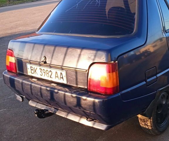 Синій ЗАЗ 1103 Славута, об'ємом двигуна 0 л та пробігом 134 тис. км за 1000 $, фото 3 на Automoto.ua