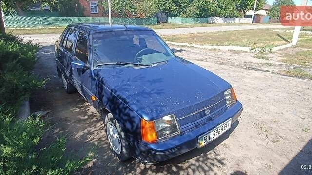 Синий ЗАЗ 1103 Славута, объемом двигателя 1.2 л и пробегом 140 тыс. км за 966 $, фото 2 на Automoto.ua