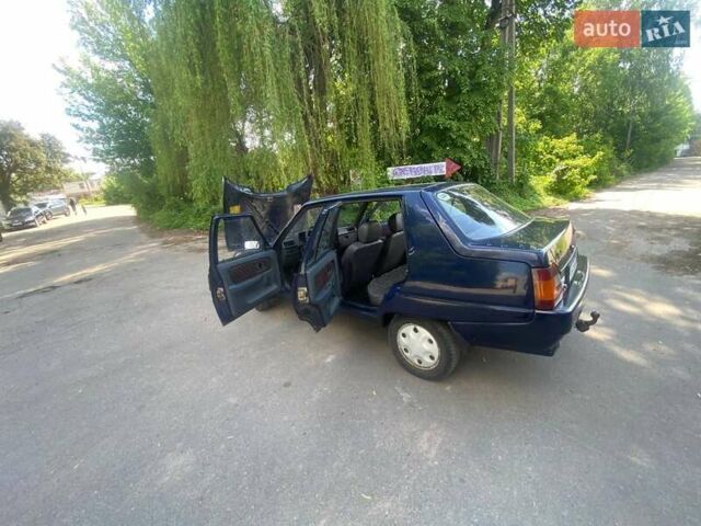 Синий ЗАЗ 1103 Славута, объемом двигателя 1.2 л и пробегом 122 тыс. км за 1199 $, фото 8 на Automoto.ua