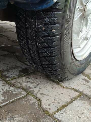 Синий ЗАЗ 1103 Славута, объемом двигателя 1.2 л и пробегом 102 тыс. км за 750 $, фото 6 на Automoto.ua