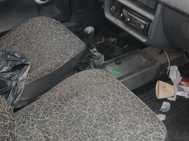 Синий ЗАЗ 1103 Славута, объемом двигателя 1 л и пробегом 107 тыс. км за 450 $, фото 3 на Automoto.ua