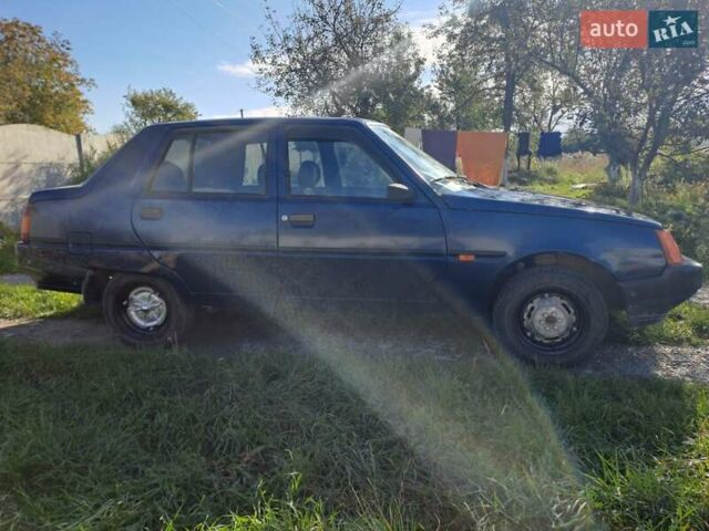 Синій ЗАЗ 1103 Славута, об'ємом двигуна 1.2 л та пробігом 222 тис. км за 800 $, фото 6 на Automoto.ua