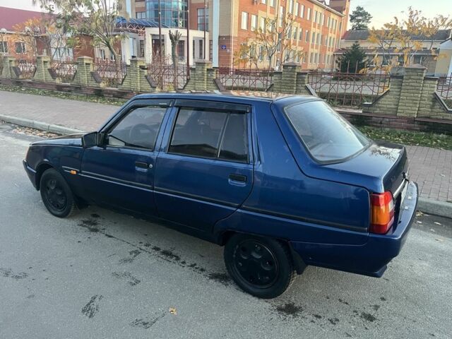 ЗАЗ 1103 Славута 2005 в Фастове на Automoto.ua Синий ЗАЗ 1103 Славута, объемом двигателя 1.2 л и пробегом 185 тыс. км за 600 $, фото 7 на Automoto.ua