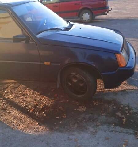 Синій ЗАЗ 1103 Славута, об'ємом двигуна 1.2 л та пробігом 134 тис. км за 1000 $, фото 1 на Automoto.ua