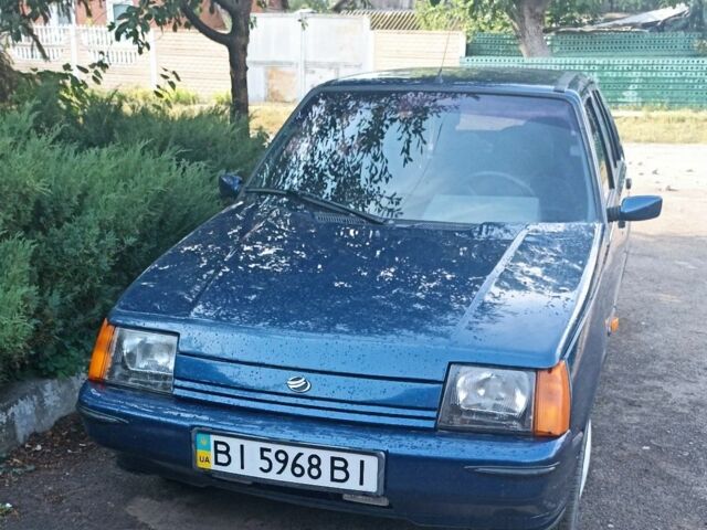 Синий ЗАЗ 1103 Славута, объемом двигателя 1.2 л и пробегом 140 тыс. км за 966 $, фото 5 на Automoto.ua