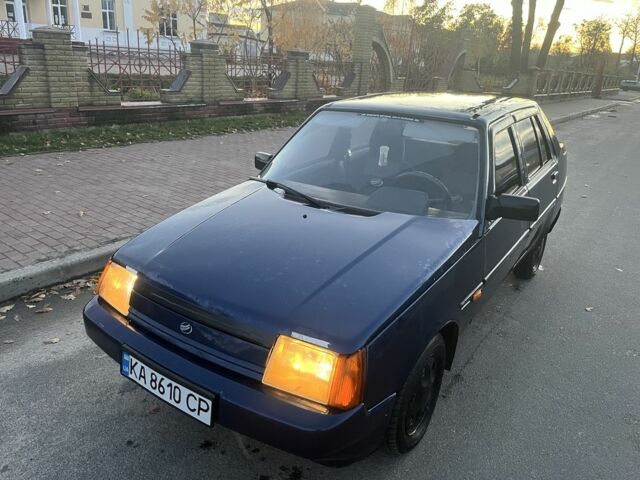 ЗАЗ 1103 Славута 2005 в Фастове на Automoto.ua Синий ЗАЗ 1103 Славута, объемом двигателя 1.2 л и пробегом 185 тыс. км за 600 $, фото 4 на Automoto.ua