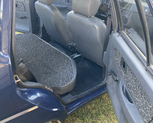 Синій ЗАЗ 1103 Славута, об'ємом двигуна 1.1 л та пробігом 130 тис. км за 800 $, фото 4 на Automoto.ua