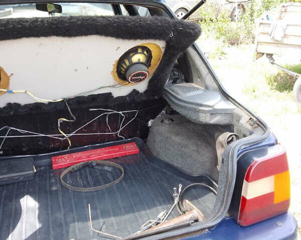 Синий ЗАЗ 1103 Славута, объемом двигателя 1.2 л и пробегом 134 тыс. км за 1600 $, фото 6 на Automoto.ua