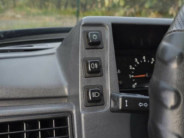 Синій ЗАЗ 1103 Славута, об'ємом двигуна 1.2 л та пробігом 150 тис. км за 1699 $, фото 10 на Automoto.ua