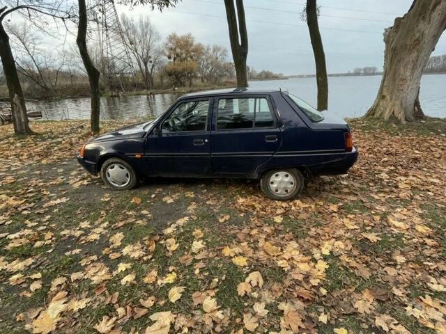 Синий ЗАЗ 1103 Славута, объемом двигателя 0 л и пробегом 170 тыс. км за 1150 $, фото 1 на Automoto.ua