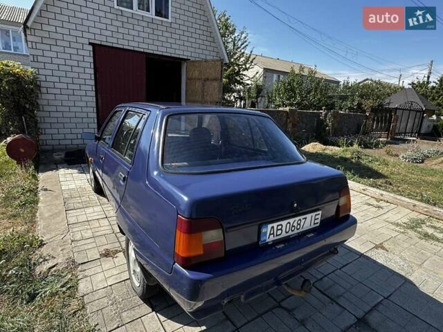 Синий ЗАЗ 1103 Славута, объемом двигателя 1.2 л и пробегом 150 тыс. км за 1000 $, фото 9 на Automoto.ua