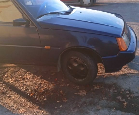 Синій ЗАЗ 1103 Славута, об'ємом двигуна 0 л та пробігом 134 тис. км за 1000 $, фото 4 на Automoto.ua