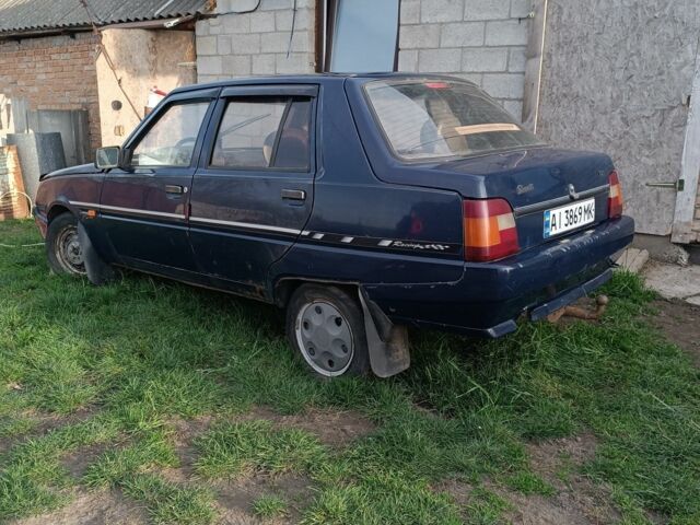 Синій ЗАЗ 1103 Славута, об'ємом двигуна 1.2 л та пробігом 128 тис. км за 478 $, фото 1 на Automoto.ua