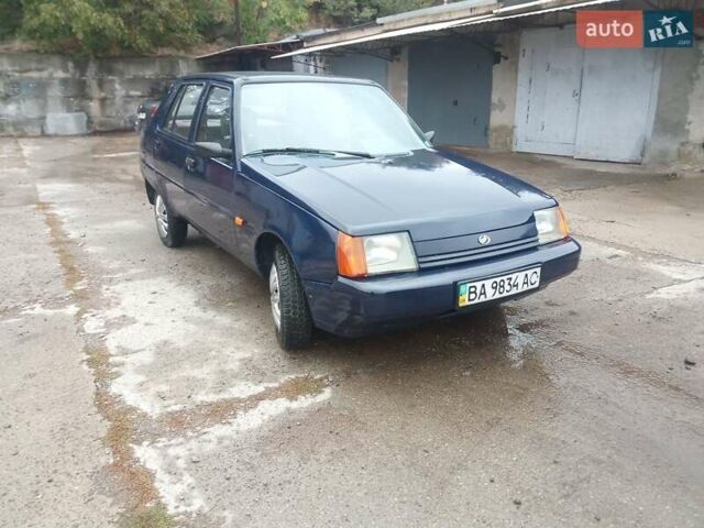 Синий ЗАЗ 1103 Славута, объемом двигателя 1.2 л и пробегом 107 тыс. км за 1850 $, фото 12 на Automoto.ua