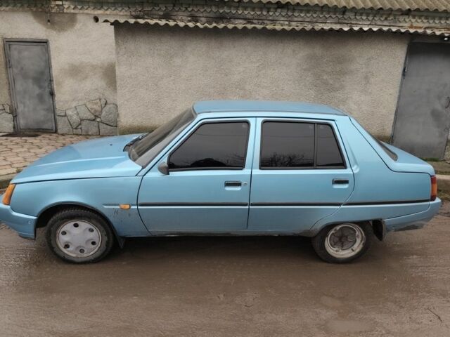 Синий ЗАЗ 1103 Славута, объемом двигателя 0 л и пробегом 110 тыс. км за 945 $, фото 1 на Automoto.ua