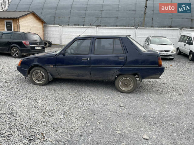 Синий ЗАЗ 1103 Славута, объемом двигателя 1.2 л и пробегом 69 тыс. км за 799 $, фото 2 на Automoto.ua