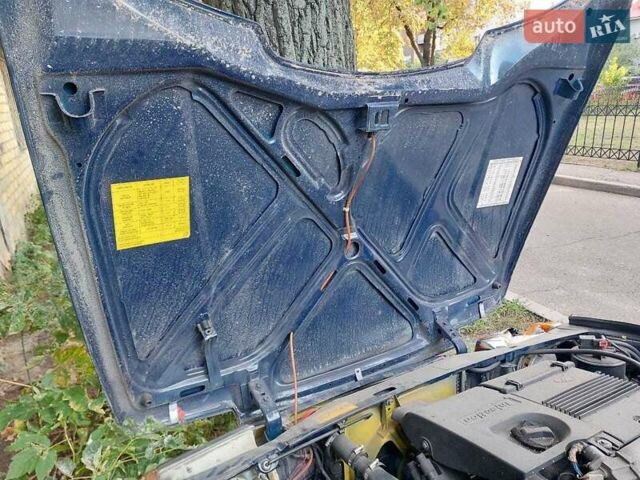 Синий ЗАЗ 1103 Славута, объемом двигателя 1.2 л и пробегом 135 тыс. км за 600 $, фото 7 на Automoto.ua