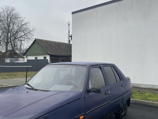 Синий ЗАЗ 1103 Славута, объемом двигателя 1.2 л и пробегом 63 тыс. км за 600 $, фото 2 на Automoto.ua