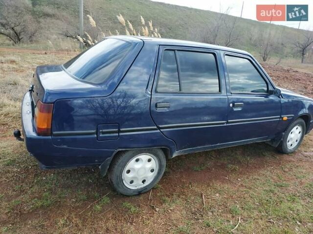 Синий ЗАЗ 1103 Славута, объемом двигателя 1.2 л и пробегом 90 тыс. км за 1500 $, фото 10 на Automoto.ua