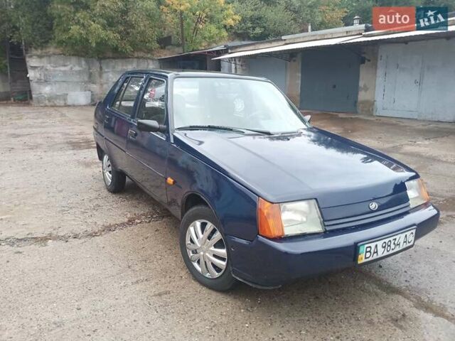 Синий ЗАЗ 1103 Славута, объемом двигателя 1.2 л и пробегом 107 тыс. км за 1850 $, фото 8 на Automoto.ua