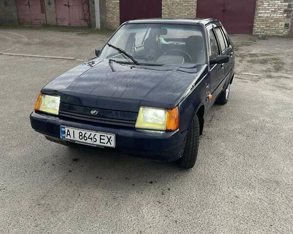 Синий ЗАЗ 1103 Славута, объемом двигателя 1.2 л и пробегом 96 тыс. км за 1300 $, фото 3 на Automoto.ua