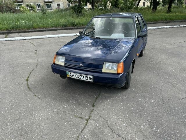 Синий ЗАЗ 1103 Славута, объемом двигателя 1.2 л и пробегом 293 тыс. км за 650 $, фото 1 на Automoto.ua