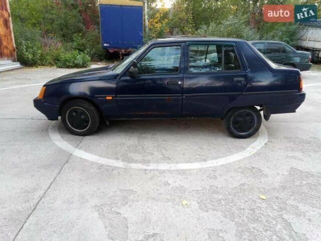 ЗАЗ 1103 Славута 2006 в Запорожье на Automoto.ua Синий ЗАЗ 1103 Славута, объемом двигателя 1.2 л и пробегом 260 тыс. км за 800 $, фото 13 на Automoto.ua