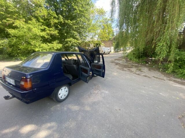 Синий ЗАЗ 1103 Славута, объемом двигателя 1.2 л и пробегом 100 тыс. км за 1150 $, фото 8 на Automoto.ua