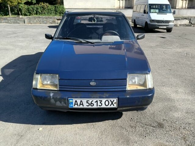 Синий ЗАЗ 1103 Славута, объемом двигателя 1.2 л и пробегом 180 тыс. км за 1100 $, фото 1 на Automoto.ua