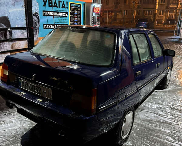 Синий ЗАЗ 1103 Славута, объемом двигателя 1.2 л и пробегом 150 тыс. км за 850 $, фото 3 на Automoto.ua