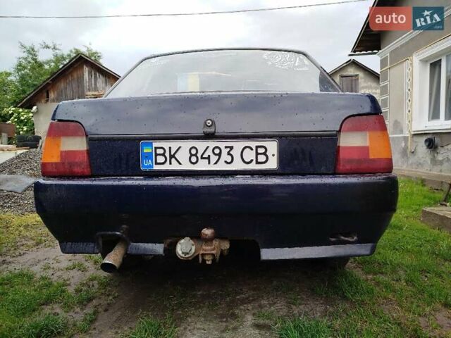 Синий ЗАЗ 1103 Славута, объемом двигателя 1.2 л и пробегом 139 тыс. км за 950 $, фото 1 на Automoto.ua