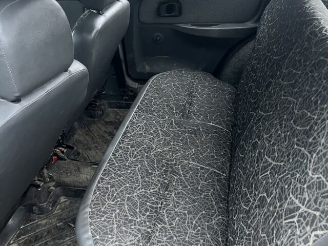 Синий ЗАЗ 1103 Славута, объемом двигателя 1.2 л и пробегом 250 тыс. км за 664 $, фото 5 на Automoto.ua