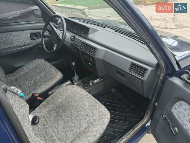 Синій ЗАЗ 1103 Славута, об'ємом двигуна 1.2 л та пробігом 121 тис. км за 1999 $, фото 5 на Automoto.ua