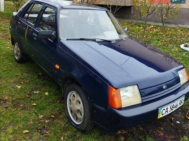 Синій ЗАЗ 1103 Славута, об'ємом двигуна 1.3 л та пробігом 62 тис. км за 1500 $, фото 1 на Automoto.ua