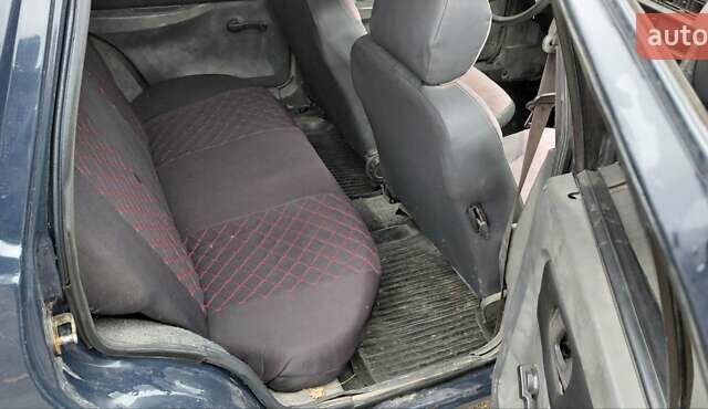 Синий ЗАЗ 1103 Славута, объемом двигателя 1.2 л и пробегом 100 тыс. км за 1100 $, фото 7 на Automoto.ua