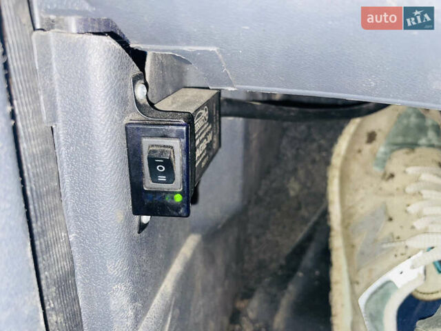 Синий ЗАЗ 1103 Славута, объемом двигателя 1.2 л и пробегом 121 тыс. км за 1300 $, фото 7 на Automoto.ua