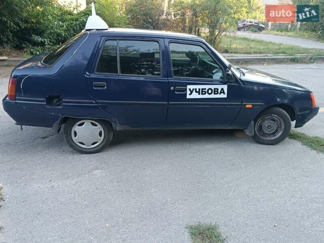 Синий ЗАЗ 1103 Славута, объемом двигателя 1.2 л и пробегом 94 тыс. км за 1850 $, фото 8 на Automoto.ua