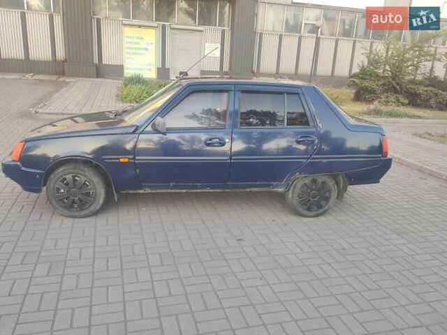 Синий ЗАЗ 1103 Славута, объемом двигателя 1.2 л и пробегом 179 тыс. км за 1050 $, фото 1 на Automoto.ua