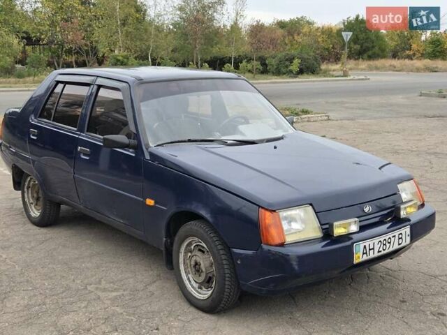 Синий ЗАЗ 1103 Славута, объемом двигателя 1.2 л и пробегом 80 тыс. км за 1300 $, фото 2 на Automoto.ua